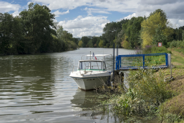 Quais de la Charente à Chaniers (17)