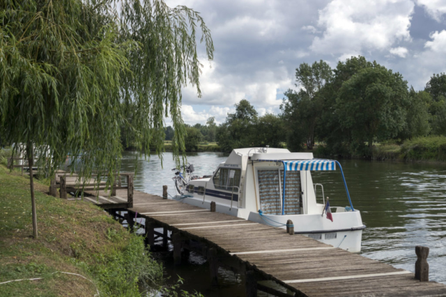 Quais de la Charente à Chaniers (17)