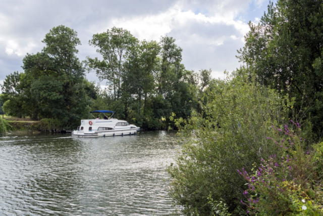 Quais de la Charente à Chaniers (17)