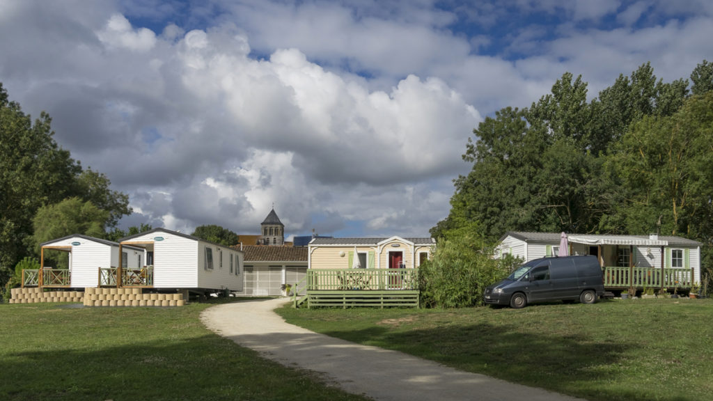 Camping Belle Rivière à Chaniers (17)