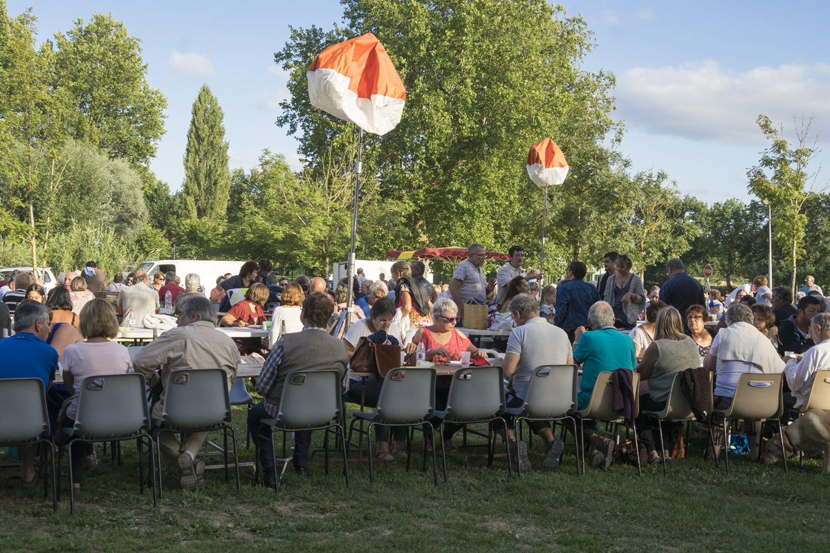 Marché fermier du 20 Juillet 2017 à Chaniers (17)