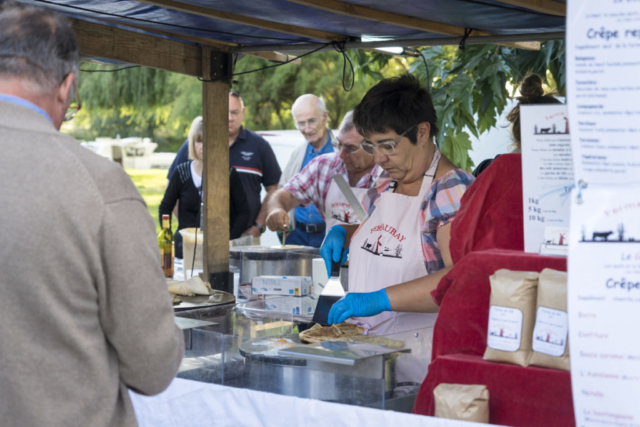 Marché fermier du 20 Juillet 2017 à Chaniers (17)