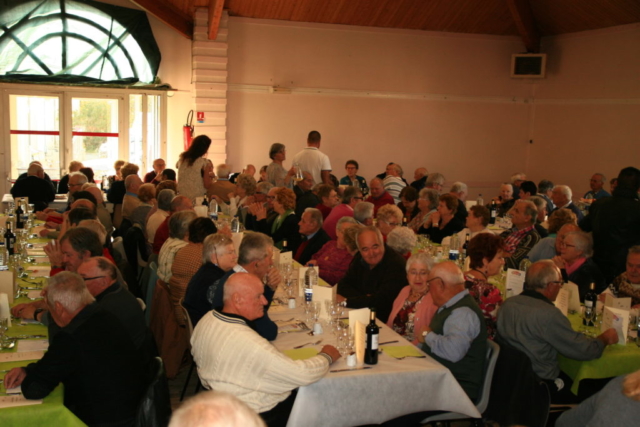 Repas des Aînés du 18 novembre 2017 à Chaniers (17)