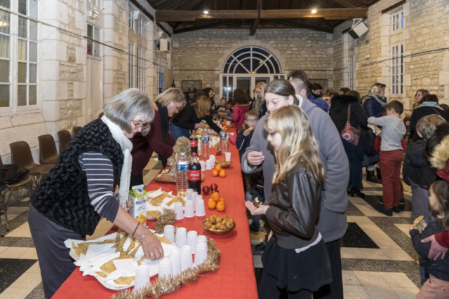 Noël des enfants de Chaniers (17)